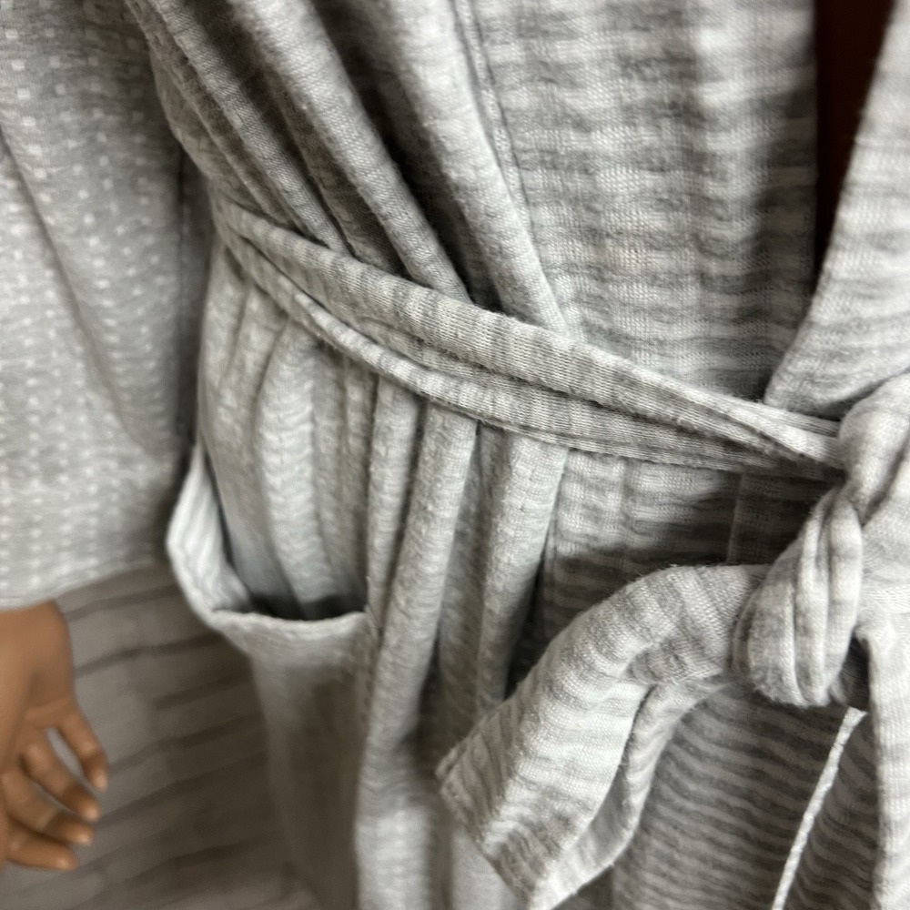 Charter Club Robe Womens‎ Medium Gray Knit Dot Stripe Tie Wrap Pockets Cozy - Picture 9 of 15